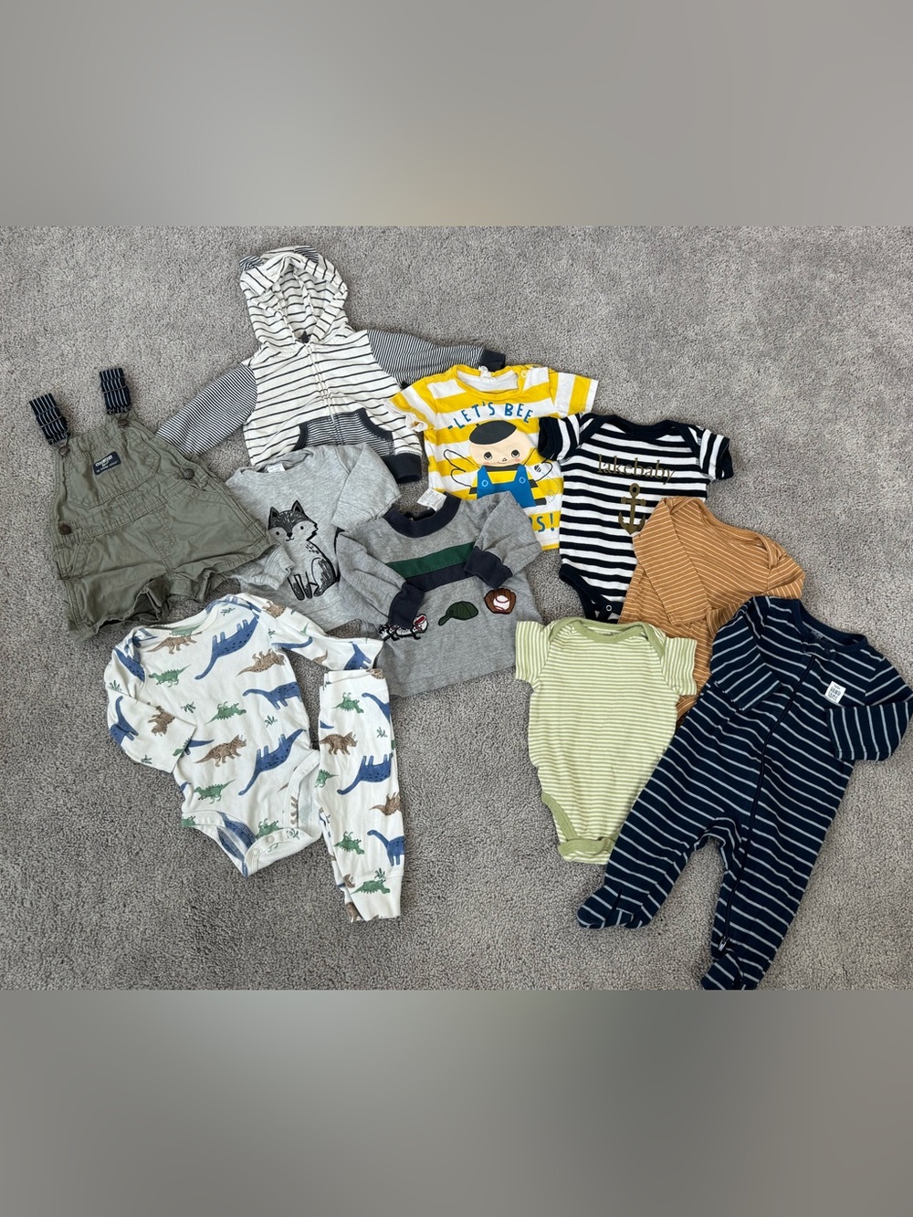 Baby boy clothing bundle size 3-6 and 6 months
